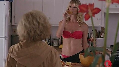 Pic: Cameron Richardson in Honeymoon From Hell (2016)