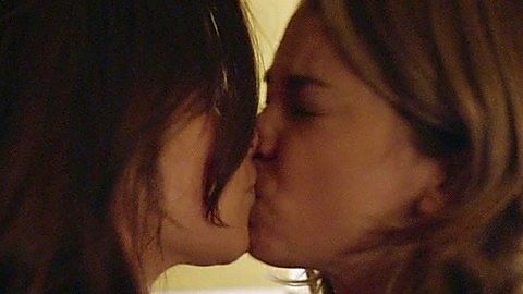 Pic: Sarah Hyland in Satanic (2016)