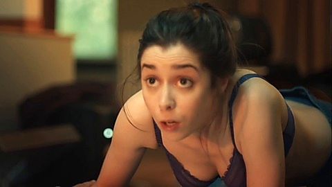 Pic: Cristin Milioti in It Had to Be You (2016)