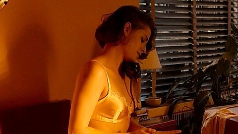 Pic: Kristen Stewart in Café Society (2016)