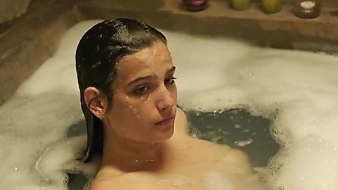 Pic: Alma Jodorowsky in Damoclès (2016)