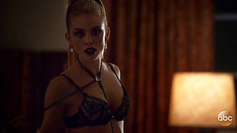 Pic: AnnaLynne McCord in Secrets and Lies (2015)