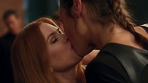 Pic: Isla Fisher in Keeping Up with the Joneses (2016)