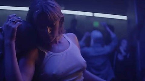Pic: Tove Lo in Fairy Dust (2016)