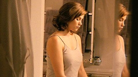Pic: Gemma Arterton in 100 Streets (2016)