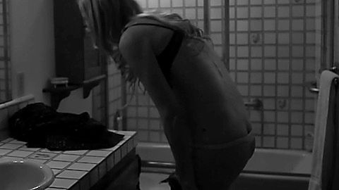 Pic: Jessica Sonneborn in Never Open the Door (2014)