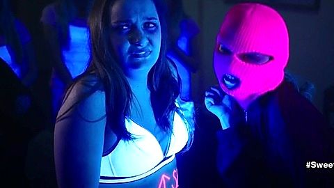 Pic: Jaclyn Jasgur in Sweet/Vicious (2016)
