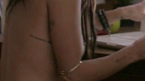 Pic: Zoë Kravitz in Pretend We're Kissing (2014)