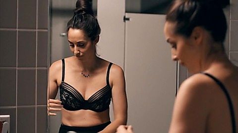 Pic: Catherine Reitman in Workin' Moms (2017)