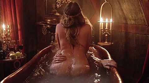 Pic: Shelby Lang in Salem (2014)