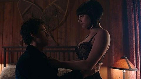 Pic: Lili Reinhart in Riverdale (2017)