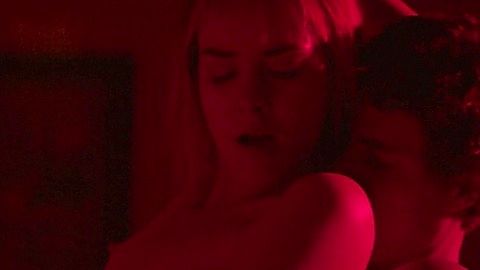 Pic: Jena Malone in Bottom of the World (2017)