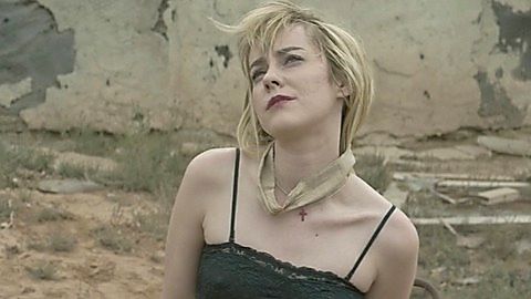 Pic: Jena Malone in Bottom of the World (2017)