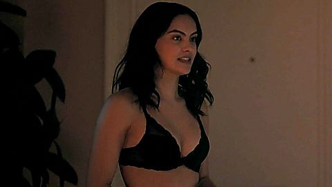 Pic: Camila Mendes in Riverdale (2017)