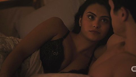 Pic: Camila Mendes in Riverdale (2017)