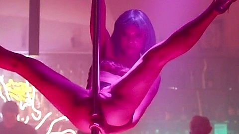 Pic: Lizzie Brocheré in Full Contact (2015)
