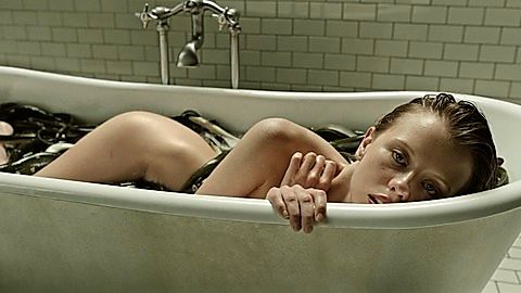 Pic: Mia Goth in A Cure for Wellness (2017)
