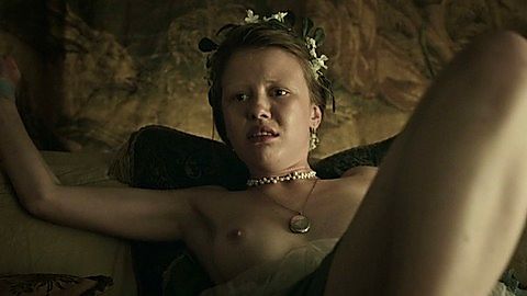 Pic: Mia Goth in A Cure for Wellness (2017)