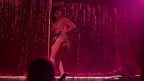 Pic: Victoria Gomez in Peelers (2016)