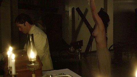 Pic: Zoe Sidel in The Institute (2017)