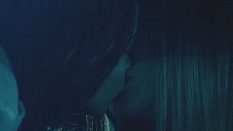 Pic: Zoë Kravitz in Gemini (2018)