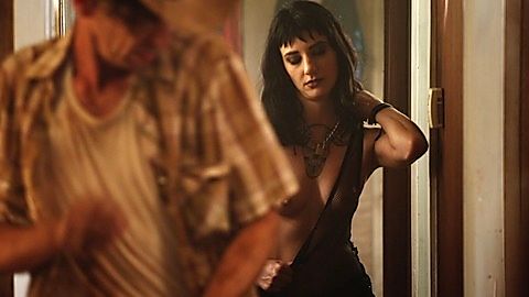 Pic: Sheila Vand in 68 Kill (2017)