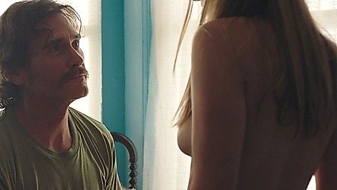 Pic: Nathalie Love in 20th Century Women (2016)