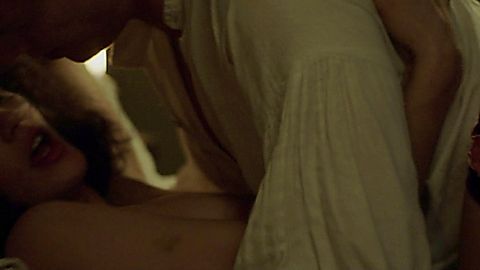 Pic: Jessica Brown Findlay in Harlots (2017)