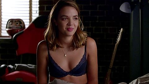 Pic: Georgie Flores in Famous in Love (2017)