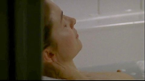 Pic: Veronika Beiweis in L'étrangère (2010)
