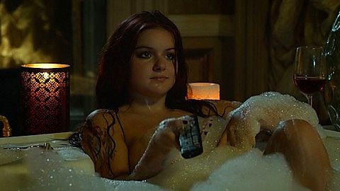 Pic: Ariel Winter in The Last Movie Star (2018)
