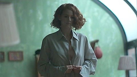 Pic: Ana Polvorosa in Cable Girls (2017)
