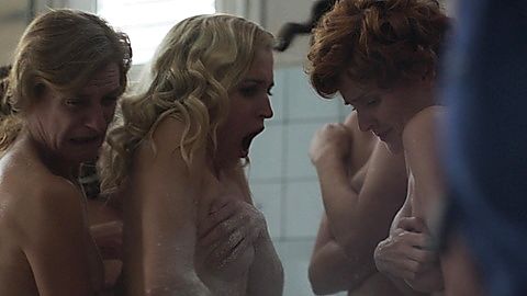 Pic: Ana Fernández in Cable Girls (2017)