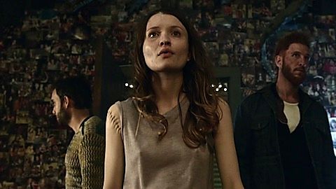 Pic: Emily Browning in American Gods (2017)