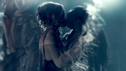 Pic: Emily Browning in American Gods (2017)