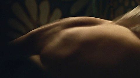 Pic: Emily Browning in American Gods (2017)