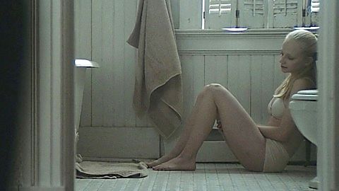 Pic: Erin Wilhelmi in Sweet, Sweet Lonely Girl (2016)