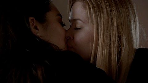 Pic: Sasha Pieterse in Pretty Little Liars