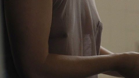 Pic: Julia Stiles in The Drowning (2017)