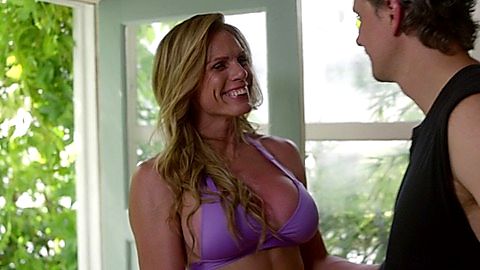 Pic: Kerstin Schulze in Flaked (2016)