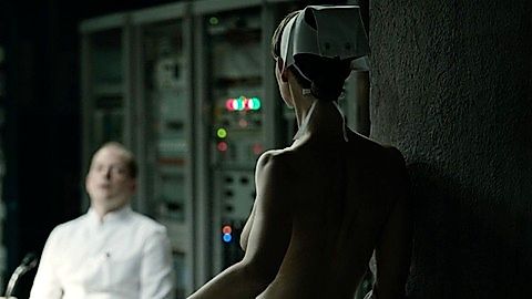 Pic: Annette Lober in A Cure for Wellness (2017)