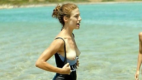 Pic: Hara Kotsali in Suntan (2016)