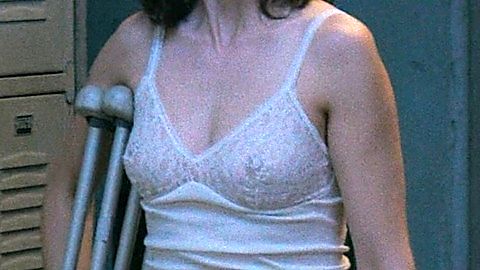 Pic: Alison Brie in GLOW (2017)