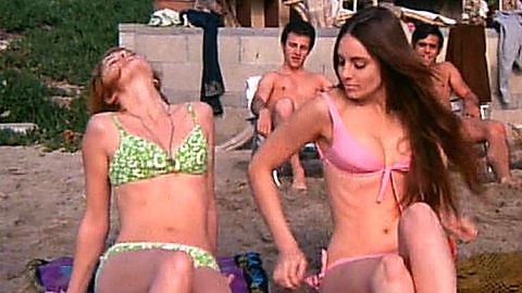 Pic: Debbie Osborne in Cindy and Donna (1970)