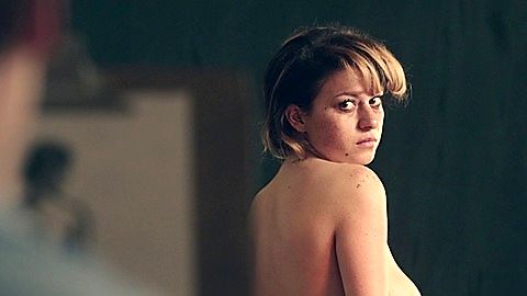 Pic: Alia Shawkat in Paint It Black (2016)