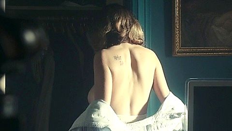 Pic: Alia Shawkat in Paint It Black (2016)