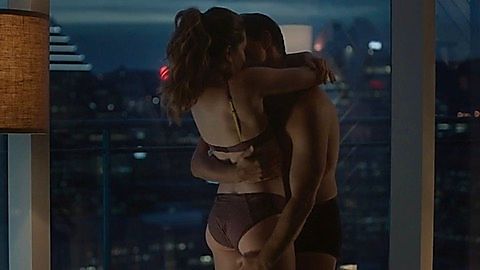 Pic: Meghann Fahy in The Bold Type (2017)