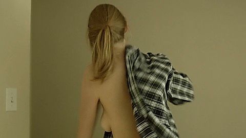 Pic: Alyssa Sutherland in The Mist (2017)