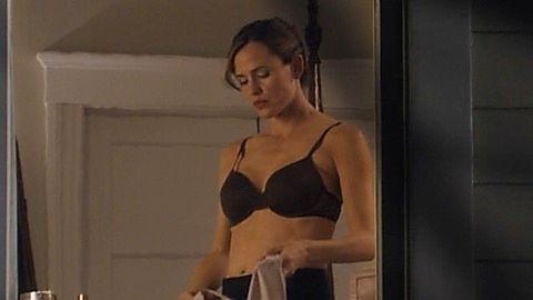 Pic: Jennifer Garner in Wakefield (2016)