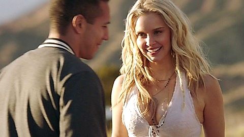 Pic: Taylor Black in Midnight, Texas (2017)